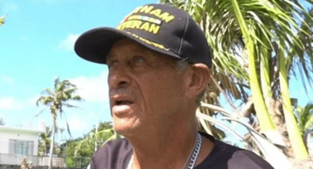 Steven Ayala, el veterano de Vietnam que fue recompensando por su gesto. Foto: Gentileza Kuam News.