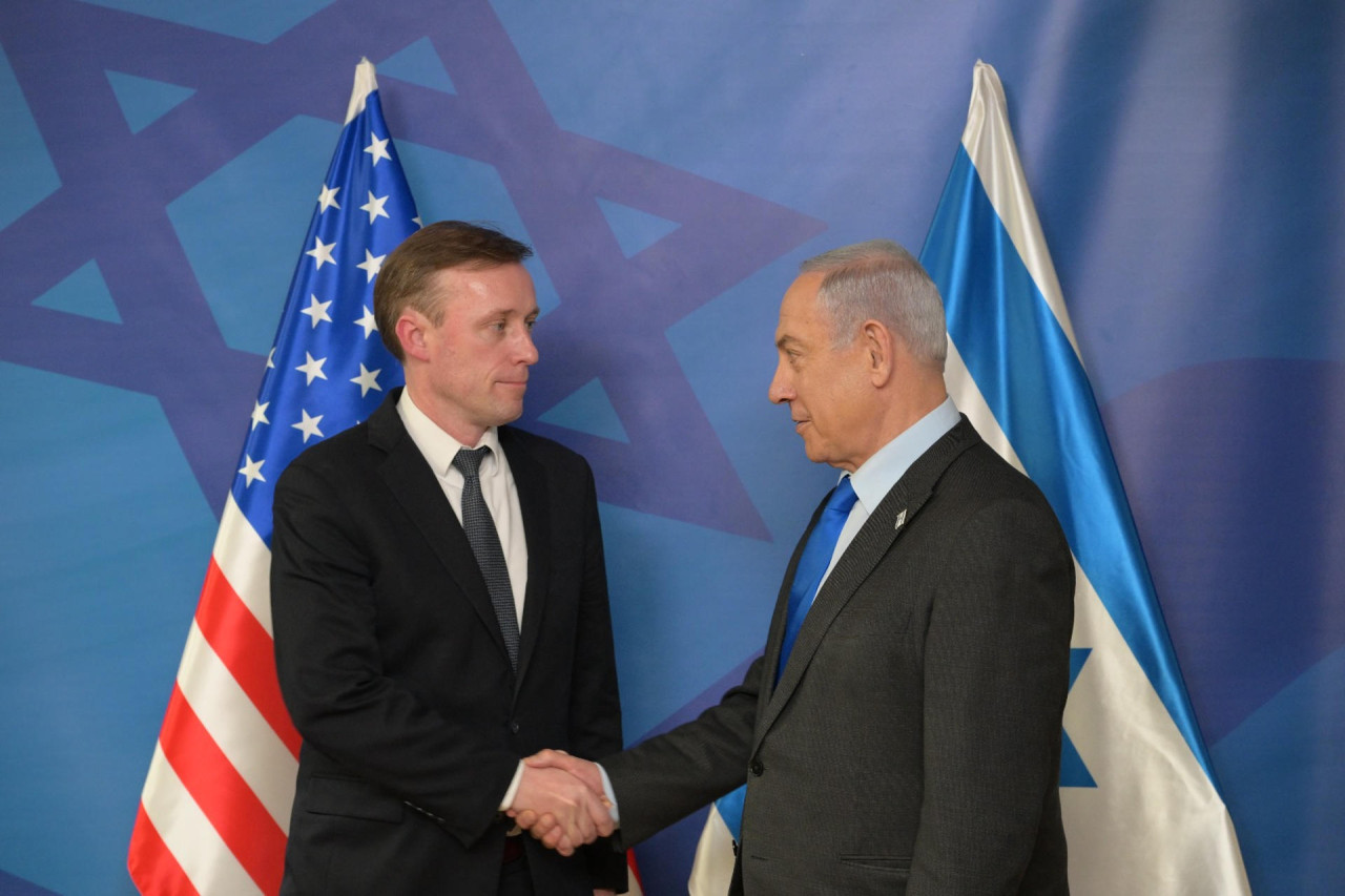 Jake Sullivan reunido con Benjamin Netanyahu. Foto: EFE.
