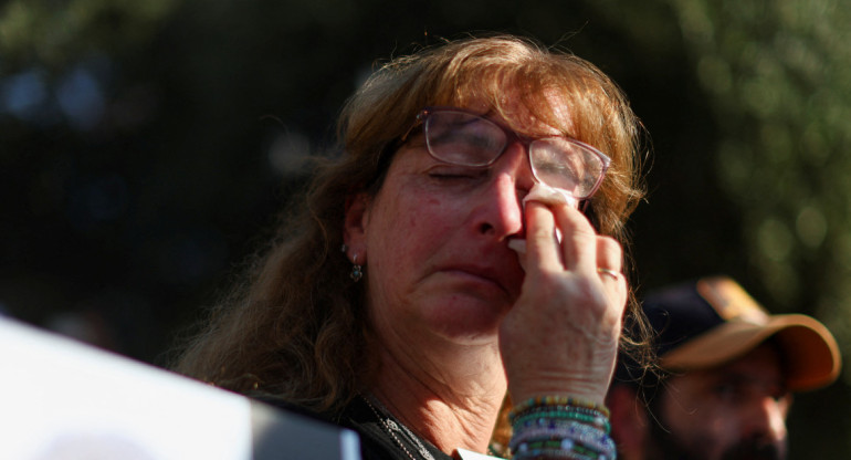 Familiares de rehenes. Foto: Reuters.