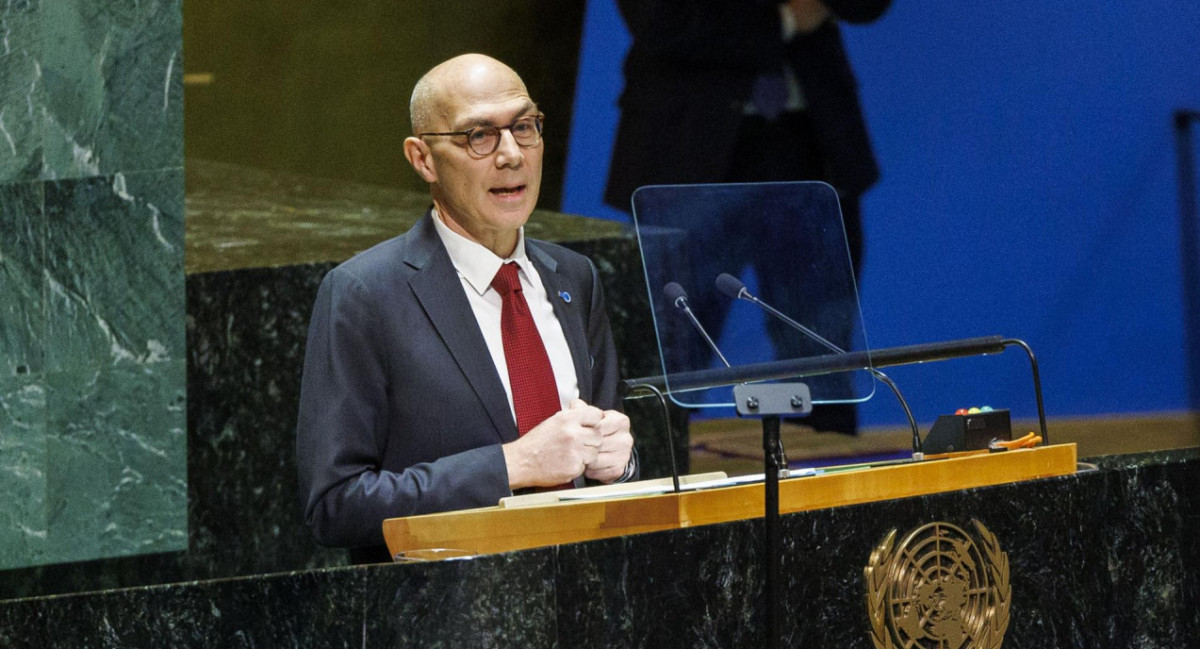 Volker Turk, Alto Comisionado de la ONU, en conferencia por los DDHH. Foto: EFE