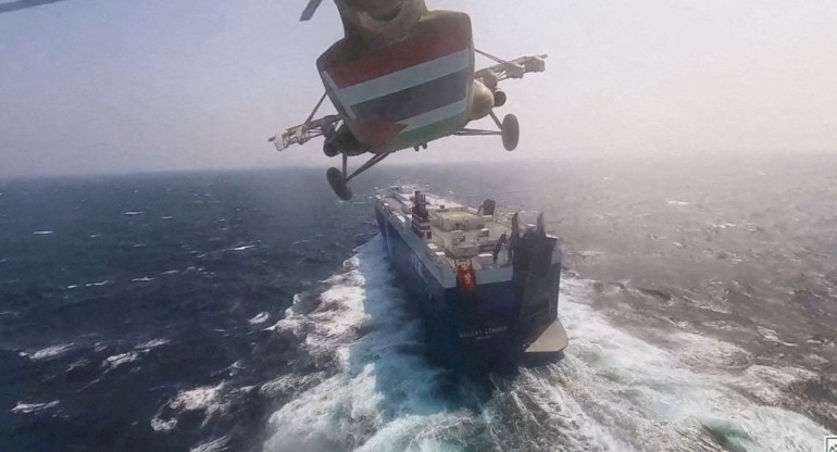 Hutíes controlan el paso de barcos cargueros e el mar Rojo. Foto: Reuters.