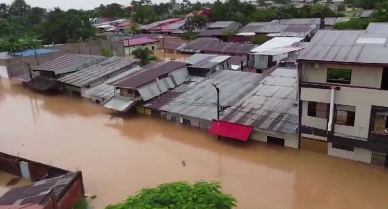 Inundaciones en Perú. Foto: Captura de video.