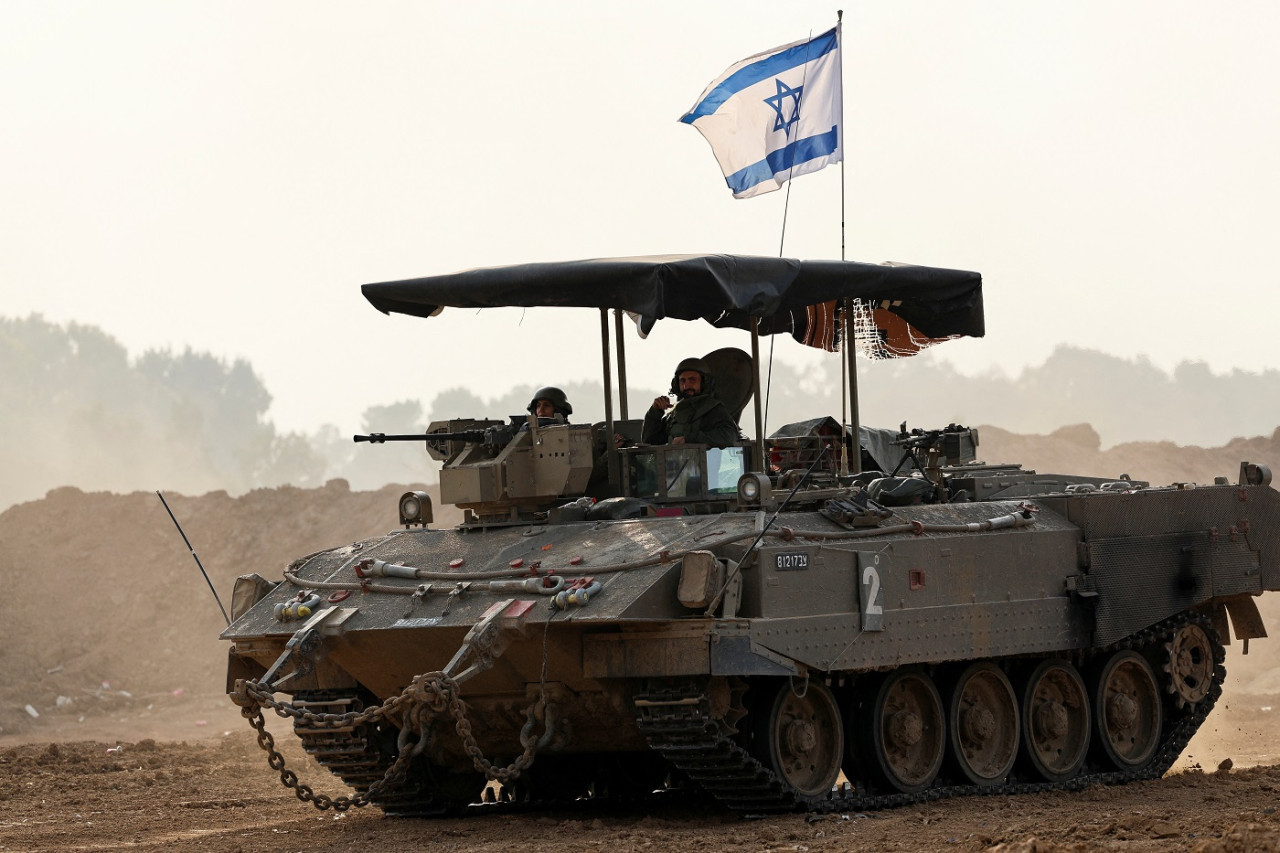 Tanque israelí en la Franja de Gaza; Guerra entre Israel y Hamás. Foto: Reuters