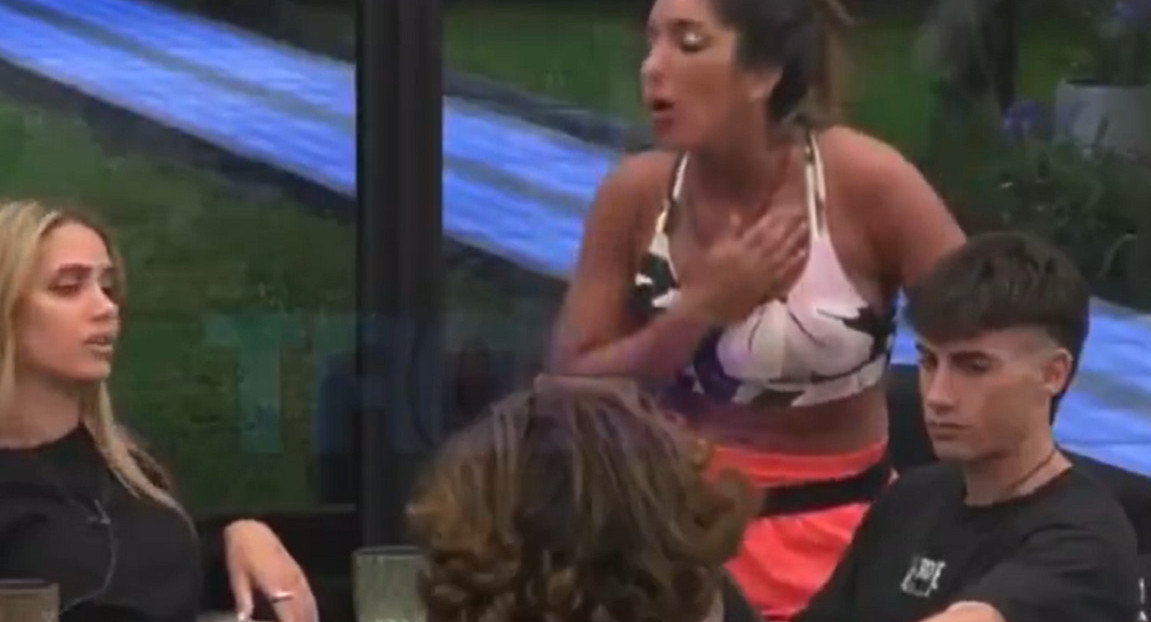 Pelea entre Sabrina y Catalina de Gran Hermano. Foto: captura.