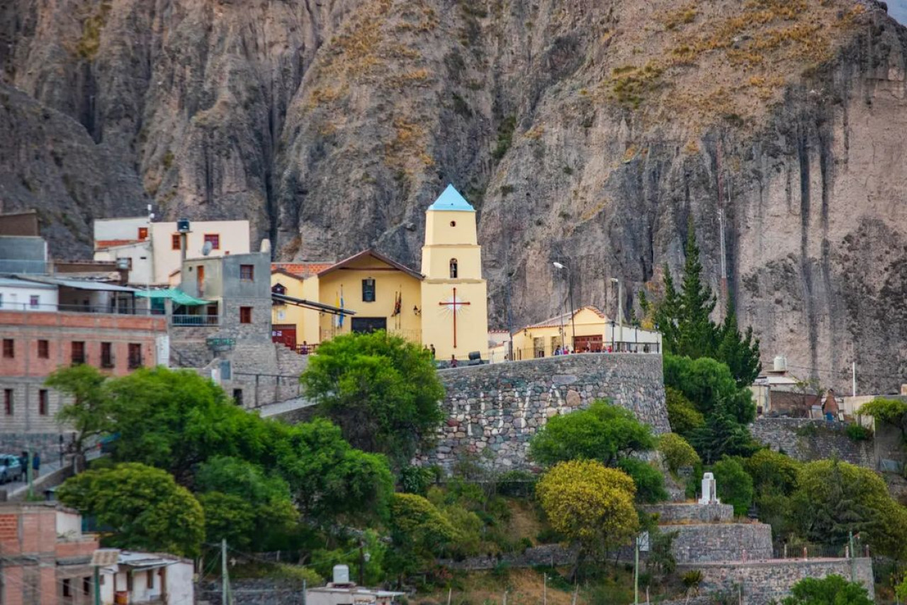 Iglesia Nuestra Señora del Rosario y San Roque, Iruya, Salta. Foto: Instagram.