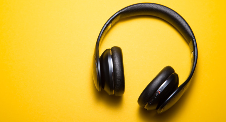 Auriculares. Foto: Unsplash.