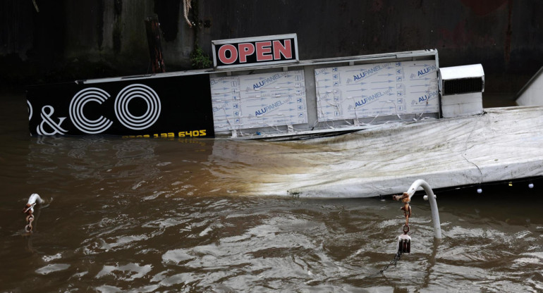 Inundaciones en Inglaterra provocan evacuados e interrupciones en el transporte. Foto: EFE.