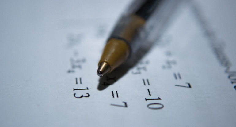 Ejercicios matemáticos. Foto: Unsplash.