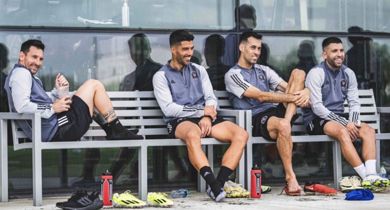 Messi, Suárez, Busquets y Alba en el Inter Miami. Foto: X @InterMiamiCF