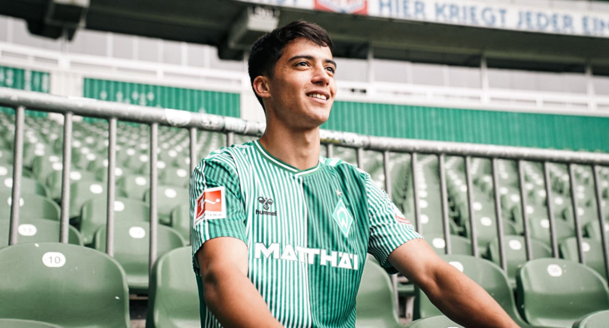 Julián Malatini en el Werder Bremen. Foto: @werderbremenES.