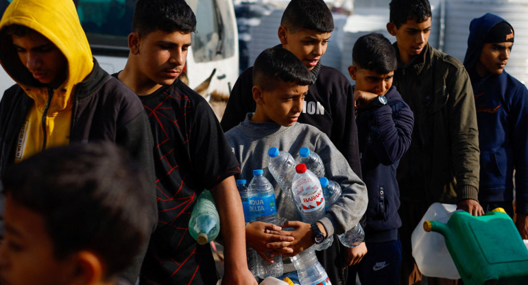 Niños en el conflicto en la Franja de Gaza. Foto: REUTERS.