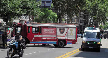 Hombre detenido tras atrincherarse con su hijo con autismo en Recoleta. Foto: NA.