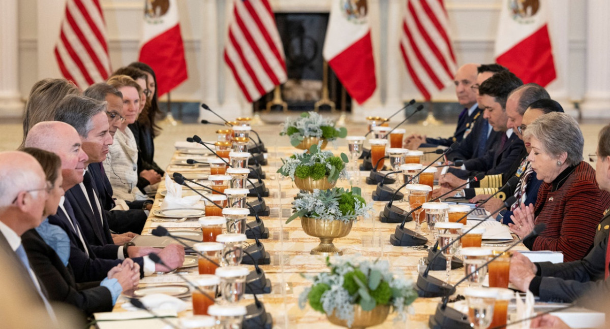 Antony Blinken y Alicia Bárcena en México. Foto: Reuters