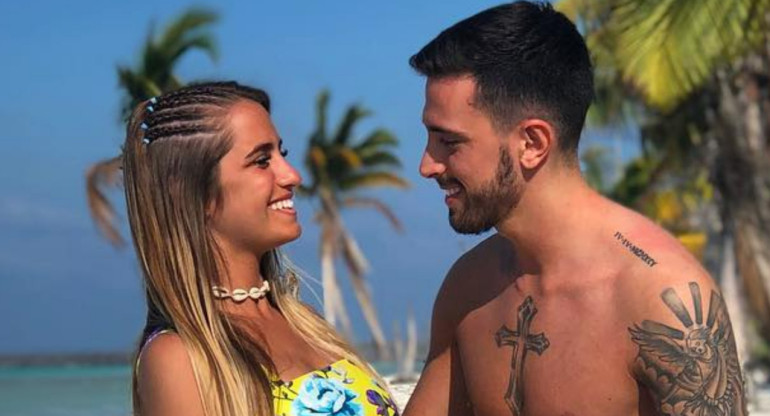 Sabrina de Gran Hermano junto a su novio. Foto: Instagram.