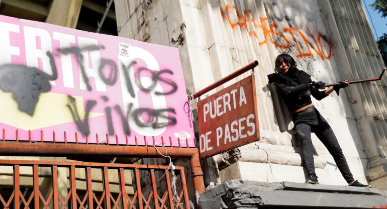 Manifestaciones contra las corridas de toros. Foto: Reuters