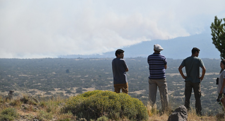 Incendio en Los Alerces. Foto: Télam