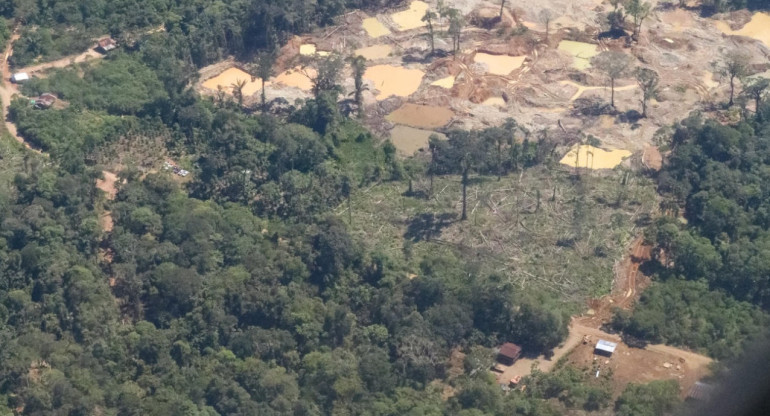 Amazonía de Ecuador, minería ilegal. Foto: EFE