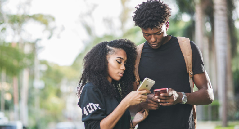 Celulares, tecnología, whatsapp. Foto: Unsplash