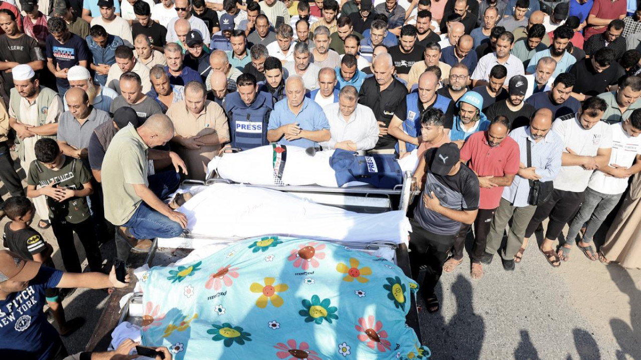 Funeral de periodista asesinado en Gaza. Foto: Telam.