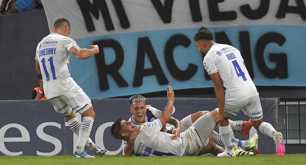 Racing vs Godoy Cruz; Copa de la Liga. Foto: Télam