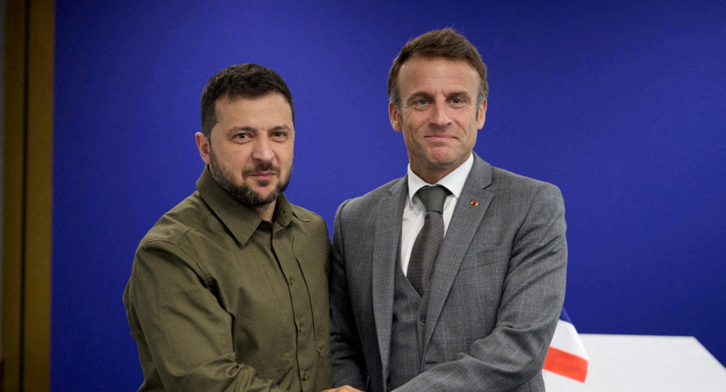 El presidente de Ucrania y de Francia, juntos. Foto: Reuters