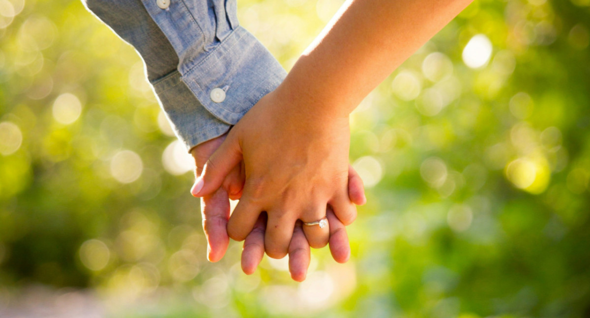 Parejas. Foto: Unsplash.