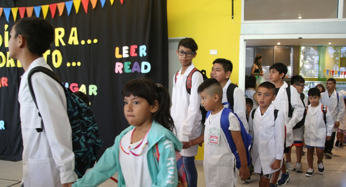 Ayuda Escolar; inicio de clases; niños. Foto: NA.