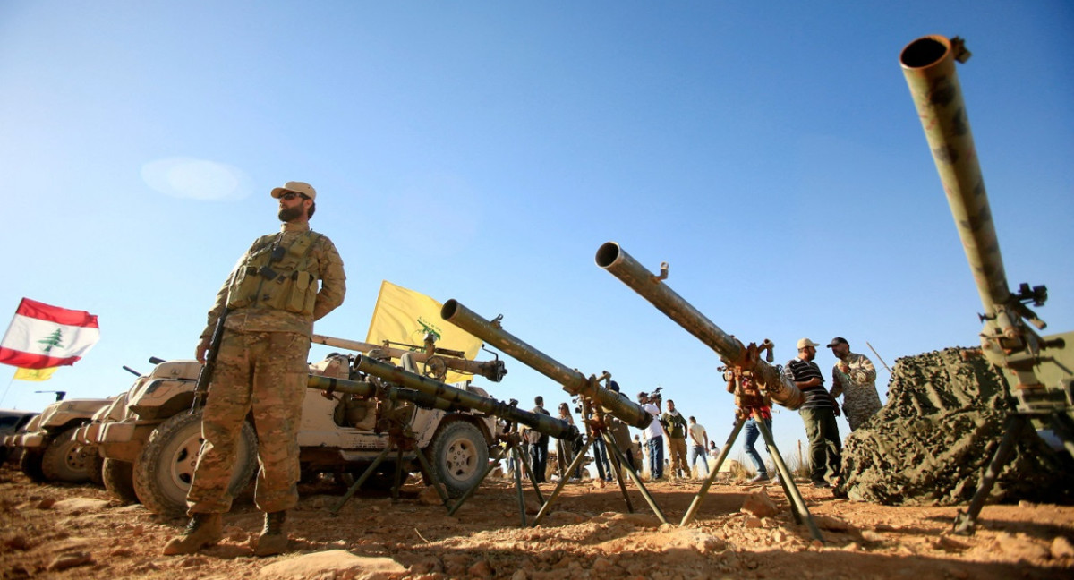 Milicianos de Hezbollah en la frontera entre El Líbano e Israel. Foto: Reuters.