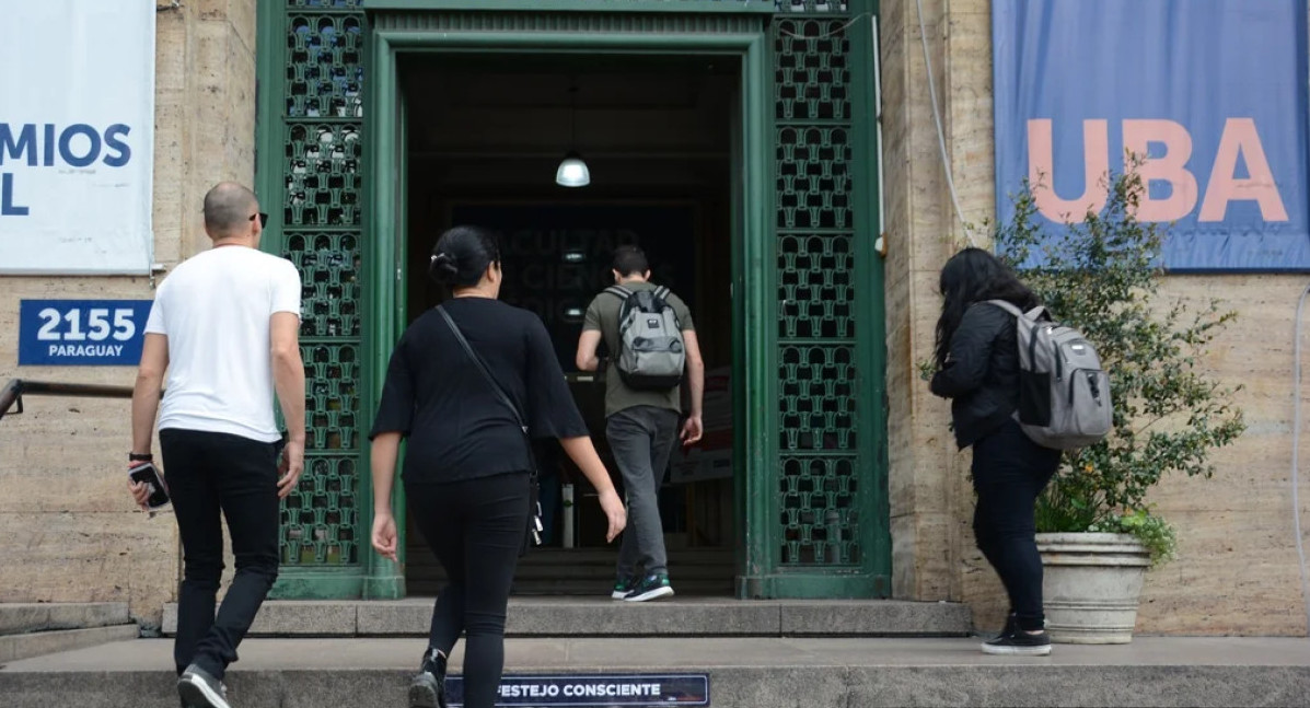 La UBA promueve carreras cortas con salida laboral rápida. Foto: NA