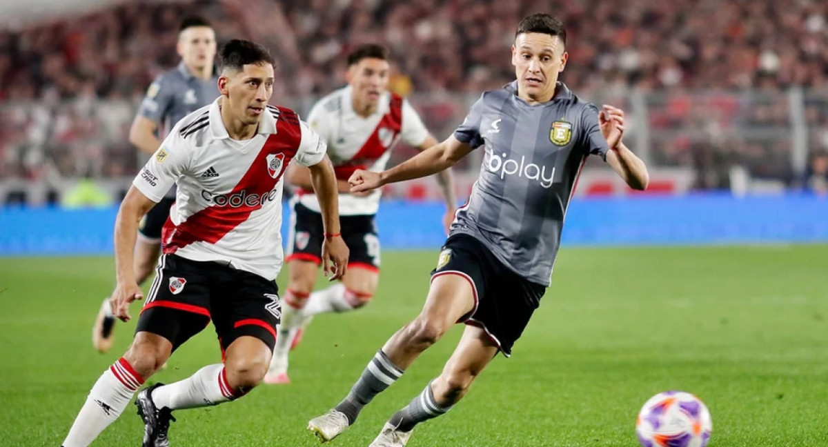 Entre River y Estudiantes saldrá el nuevo campeón del fútbol argentino. Foto: NA