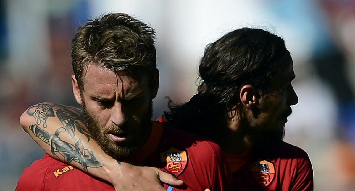 Daniele De Rossi y Daniel Osvaldo. Foto: NA.