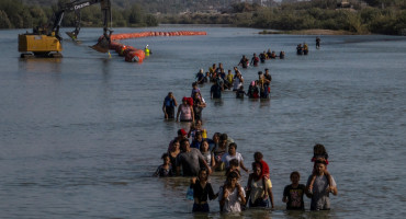 Migrantes en Texas. Foto: Reuters