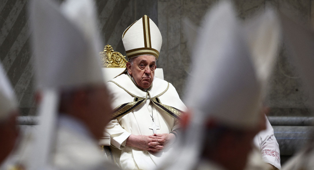 Papa Francisco en la misa del Jueves Santo. Foto: Reuters.