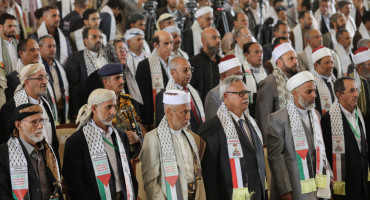 Los hutíes del Yemen celebran jornadas sobre Palestina con los nietos de Mandela y Gandhi. Foto: EFE.