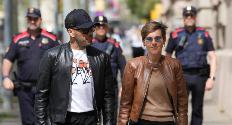 Dani Alves en libertad condicional. Foto: EFE.