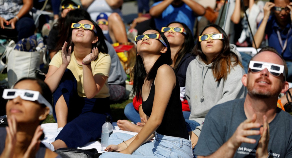 Gafas para el Gran Eclipse Americano. Foto: Reuters.