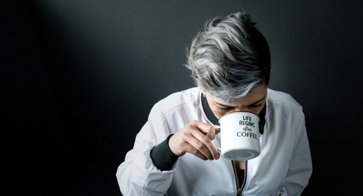 Cabello canoso. Foto: Unsplash.