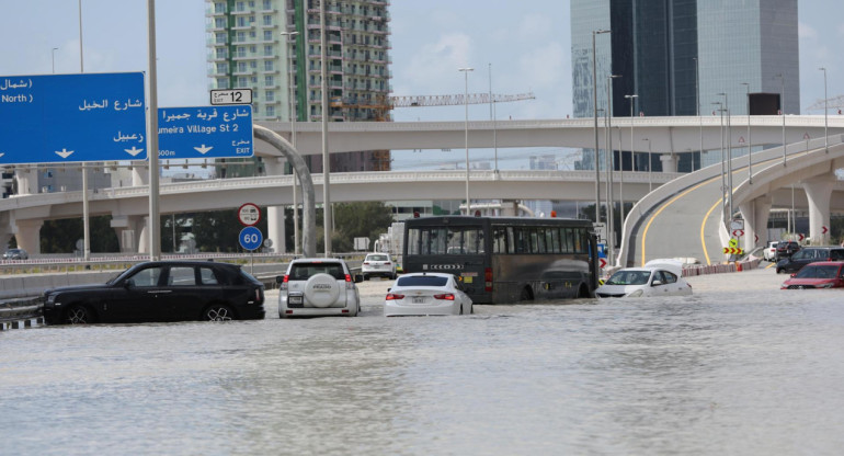 Inundaciones en Dubái. Foto: EFE.