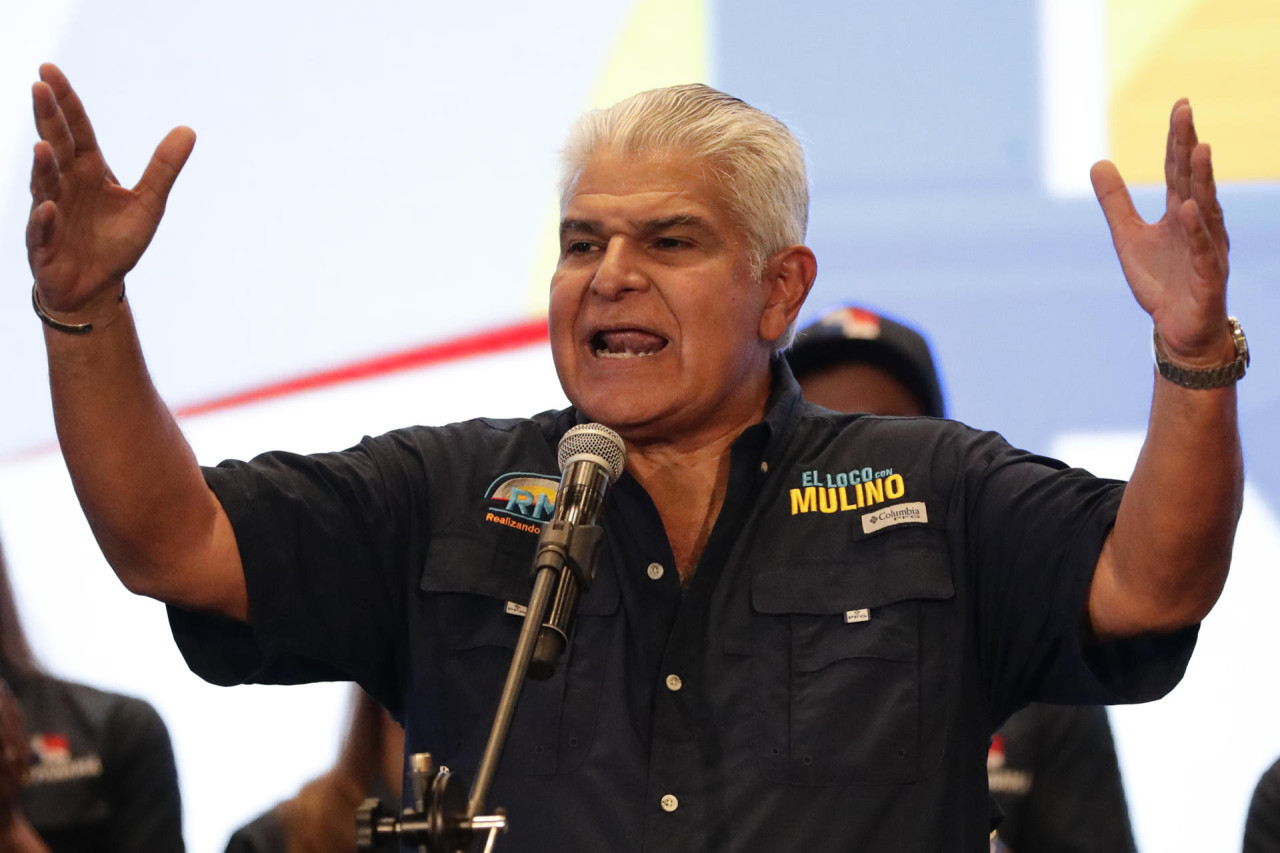 Mulino celebró ganar las elecciones de Panamá. Foto: EFE.