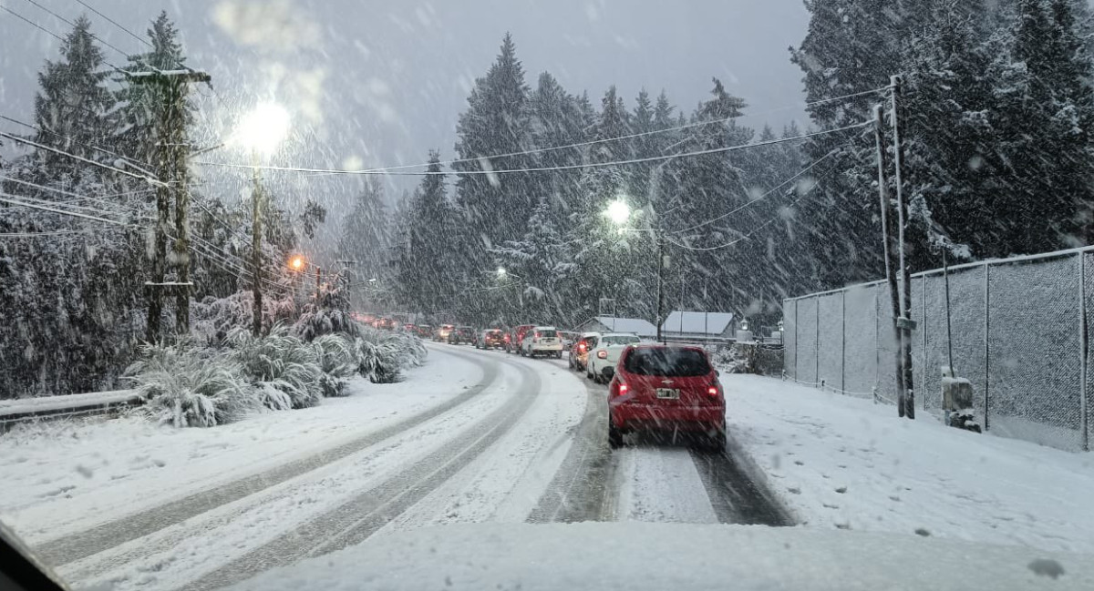 Intensas nevadas en Bariloche. Foto: X.