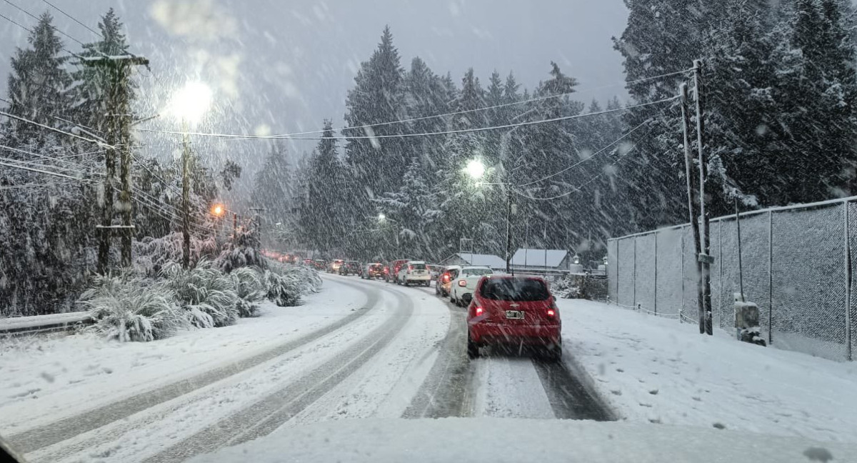 Intensas nevadas en Bariloche. Foto: X.