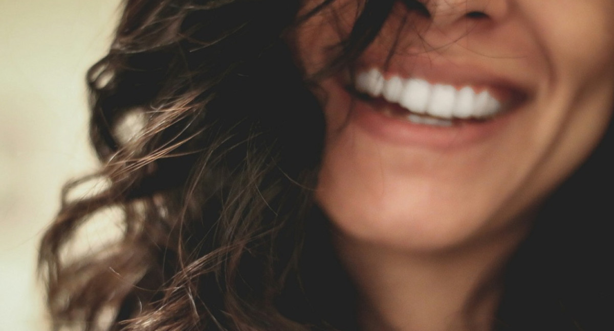 Sonrisa, alegría, felicidad. Foto: Unsplash.