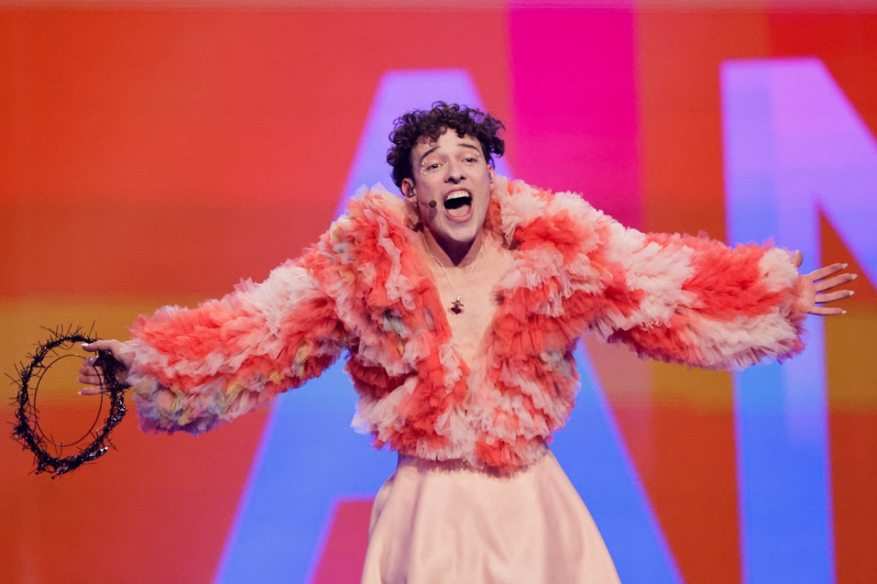 Nemo Mettler, el ganador de Eurovisión 2024. Foto: Reuters.