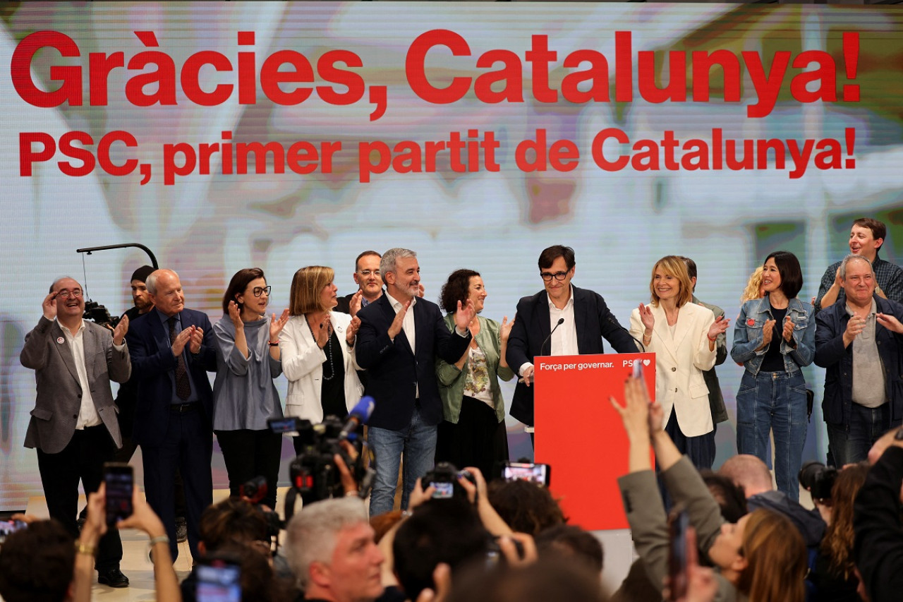 La celebración de Salvador Illa por las elecciones en Cataluña. Foto: Reuters.