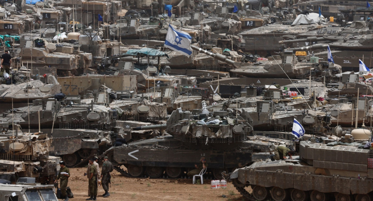 Soldados israelíes en la Franja de Gaza; guerra Israel-Hamás: Foto: Reuters