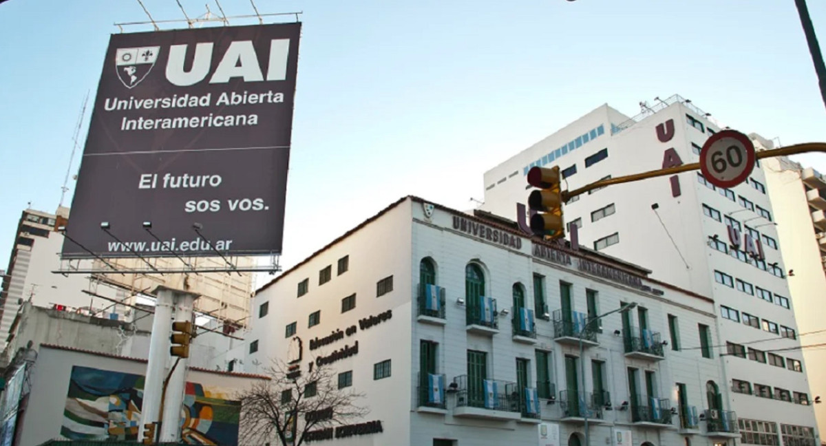 Hubo corte total en la avenida donde está ubicada la UAI. Foto: NA