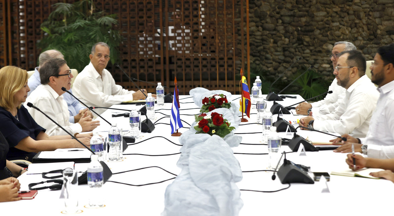 Díaz-Canel y el canciller venezolano. Foto: EFE