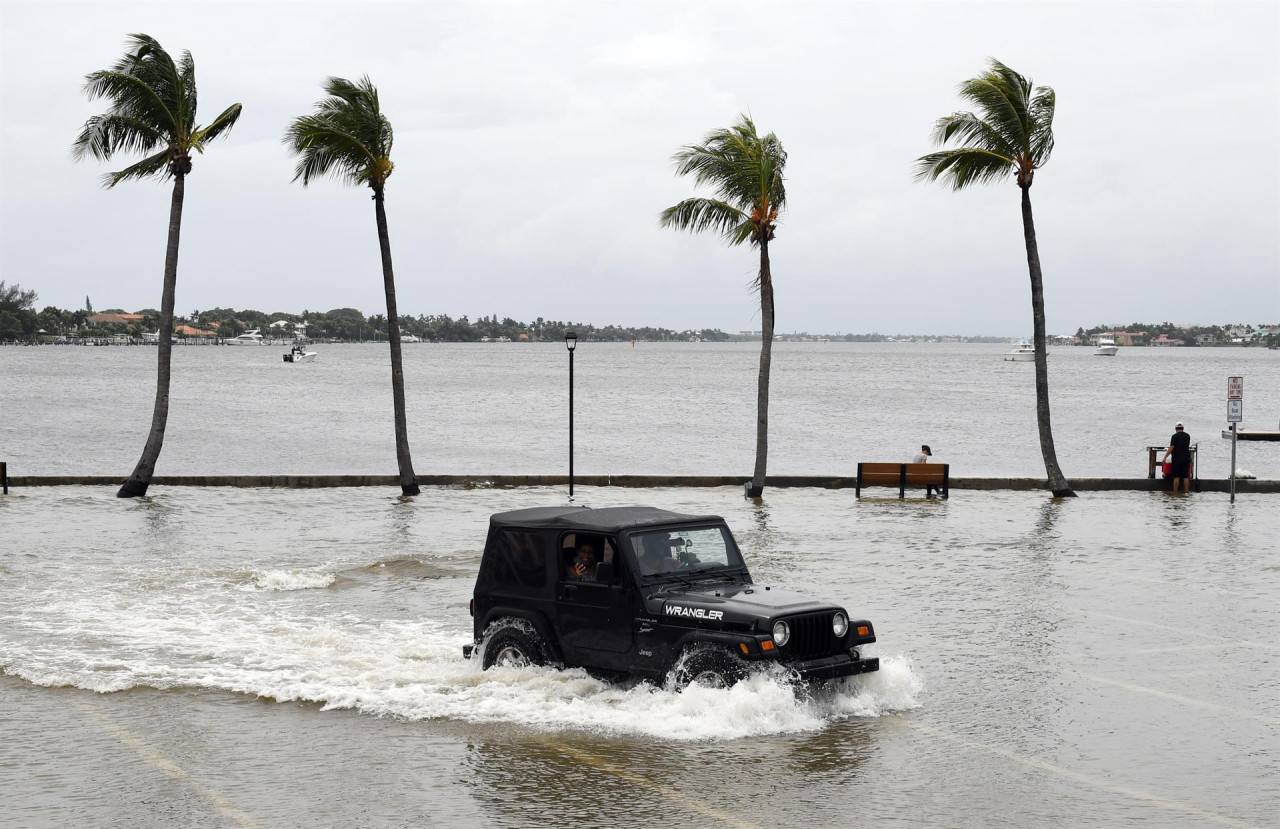 Inundaciones en Florida. Foto: EFE