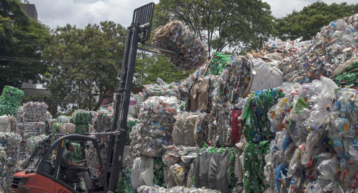 Plásticos, reciclaje. Foto: EFE.