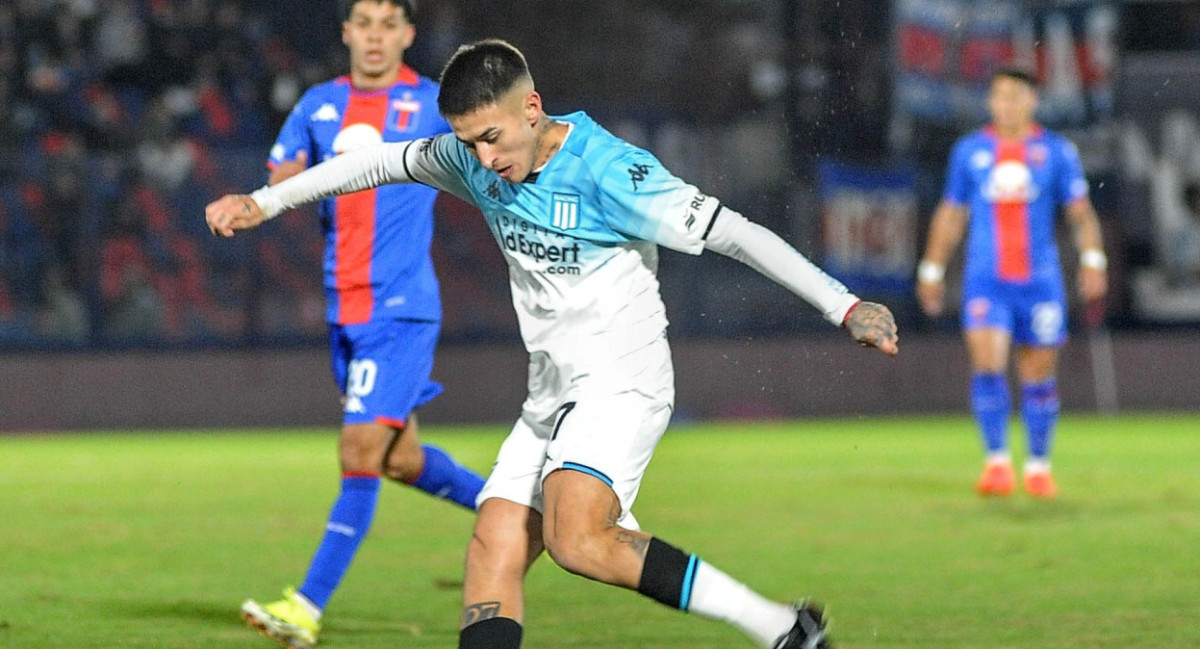 Racing vs Tigre, Primera División. Foto: NA